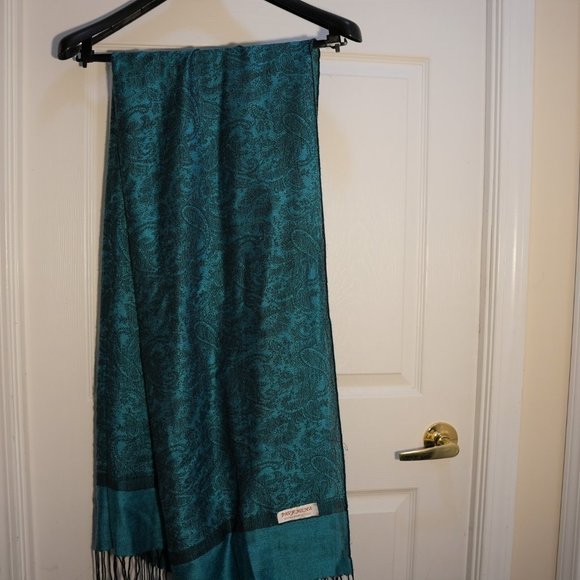 Pashmina Women's Stunning Lightweight Reversible Paisley Shawl Green - Picture 2 of 4